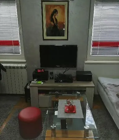 Apartman 014 Stan Na Dan Szálloda *